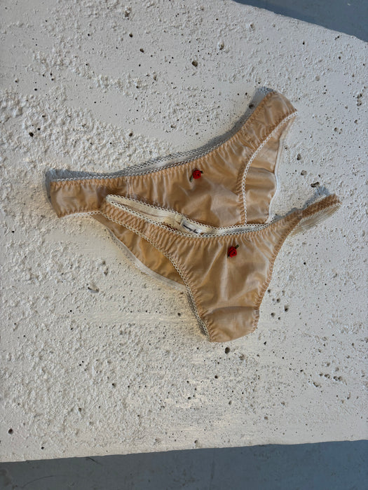 sub rosa. EMMYlou. cotton panties.