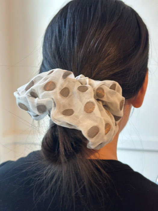 scrunchie.SILK