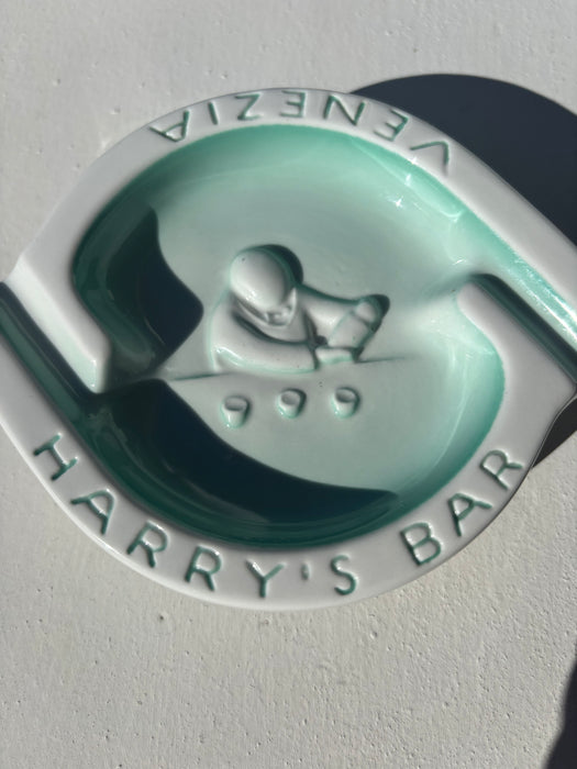 harry’s.BAR.ashtray.